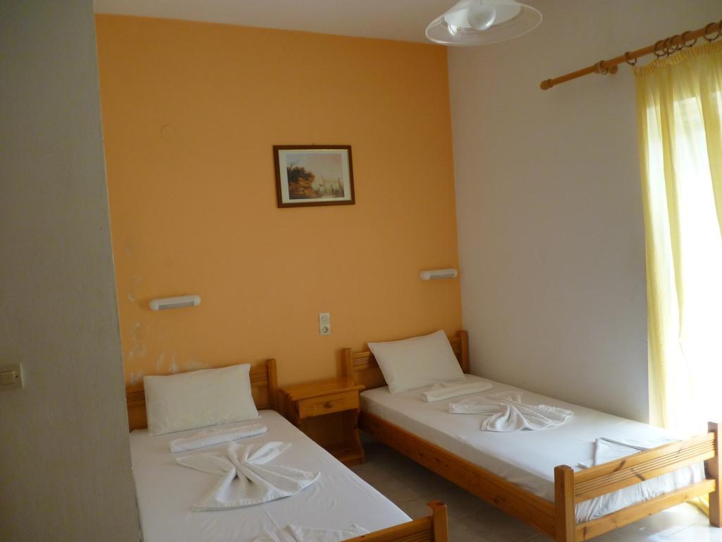 Lichnos Babis Taverna & Rooms Parga Exterior foto